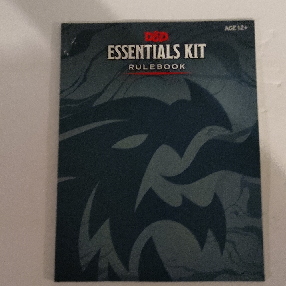 Dungeons & Dragons, Essentials Kit Rulebook. Paperback
